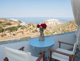 Balcony with view of Kastro and the sea