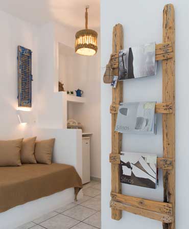 Modern rooms in Sifnos